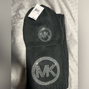 Michael Kors black scarf and winter beanie hat NWT